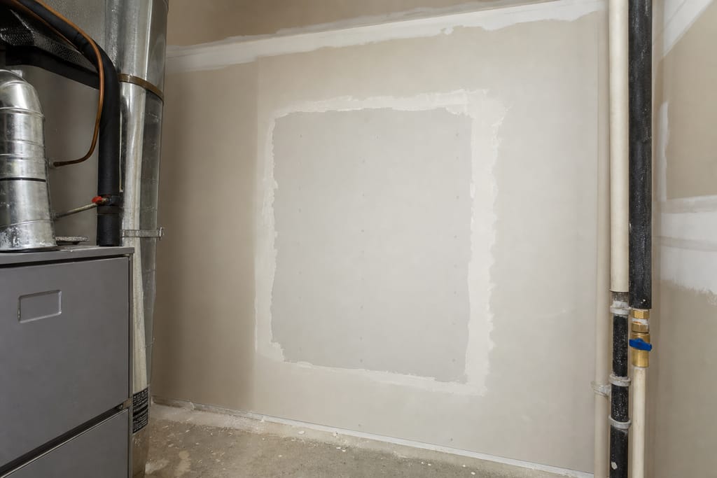 Drywall Patching & Hole Repair photo
