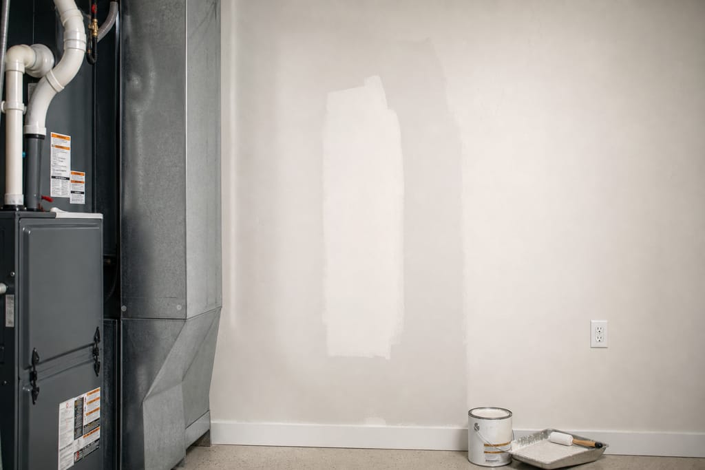 Stain-blocking primer photo